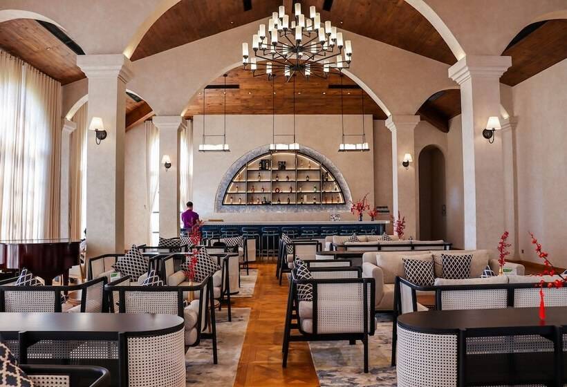 هتل Centara Mirage Resort Mui Ne