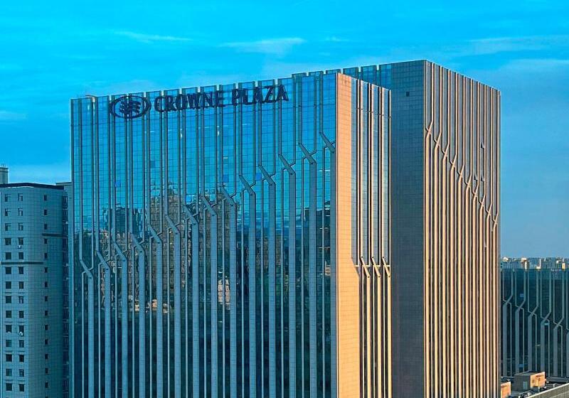 Отель Crowne Plaza Hohhot City Center