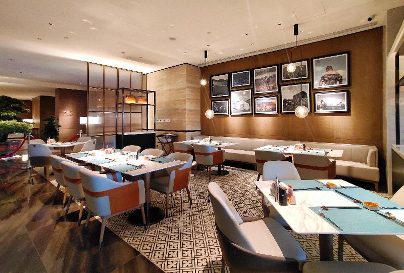 Отель Crowne Plaza Hohhot City Center