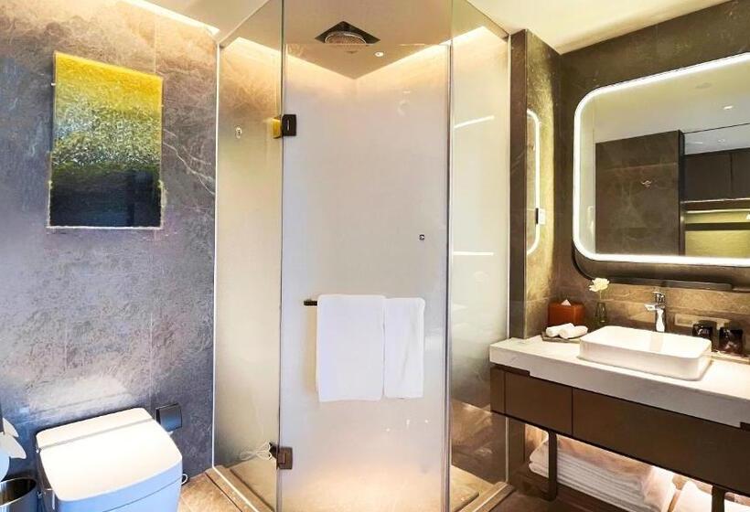 Отель Crowne Plaza Hohhot City Center