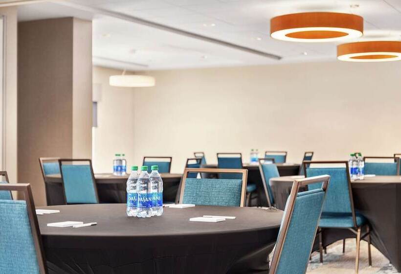 בית מלון כפרי Hampton Inn & Suites Miami Kendall