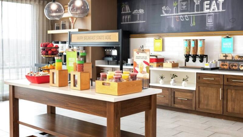 בית מלון כפרי Hampton Inn & Suites Miami Kendall