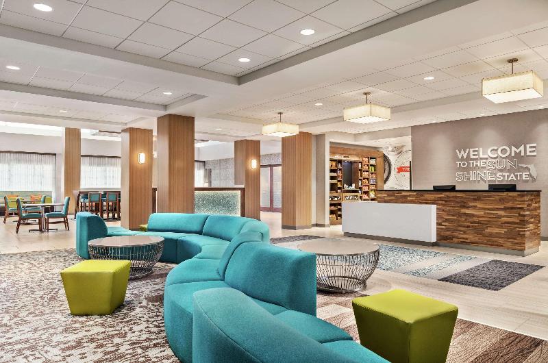 هتل Hampton Inn & Suites Miami Kendall