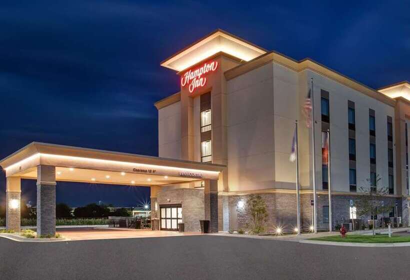 فندق Hampton Inn Union City
