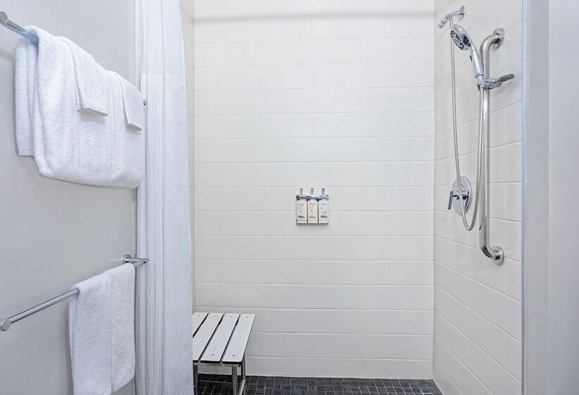 فندق Holiday Inn Express & Suites   Miramar, An Ihg