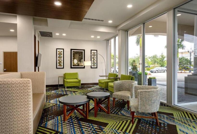 فندق Holiday Inn Express & Suites   Miramar, An Ihg