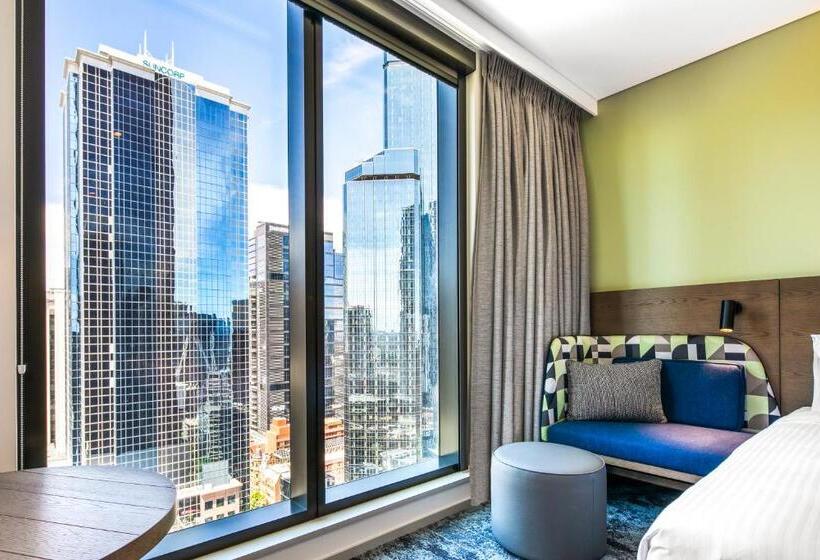 فندق Holiday Inn Express Melbourne Little Collins, An Ihg
