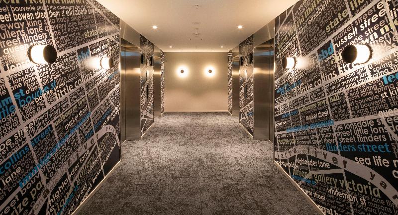 فندق Holiday Inn Express Melbourne Little Collins, An Ihg