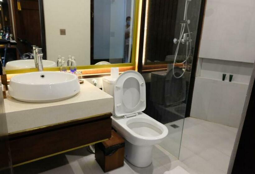 בית מלון כפרי Japa Suites & Villas