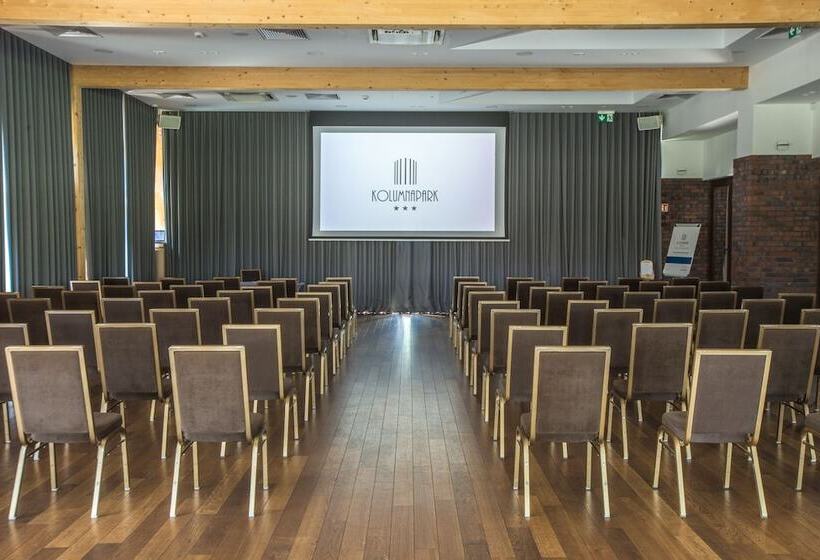 هتل Kolumna Park