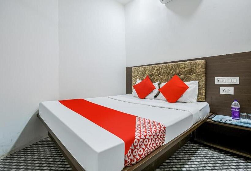 فندق Prince By Oyo Rooms