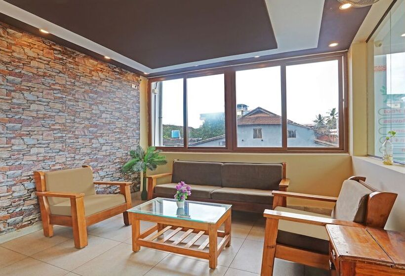 Отель Treebo White Wings