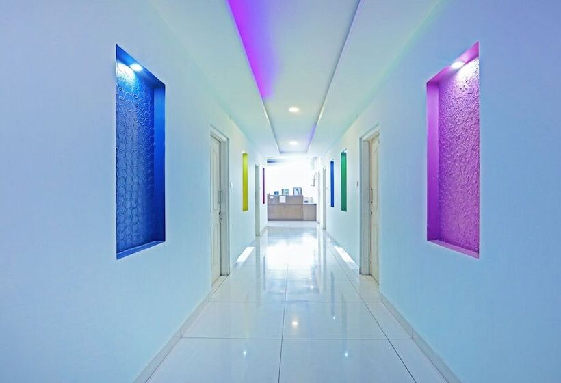 Отель Treebo White Wings