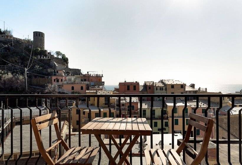 هتل Pippo A Vernazza Rooms