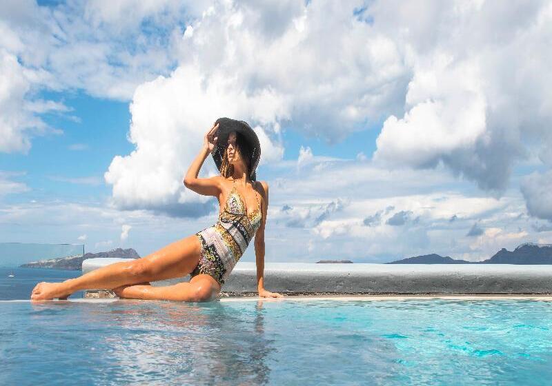 Hotel Grand Ambassador Santorini