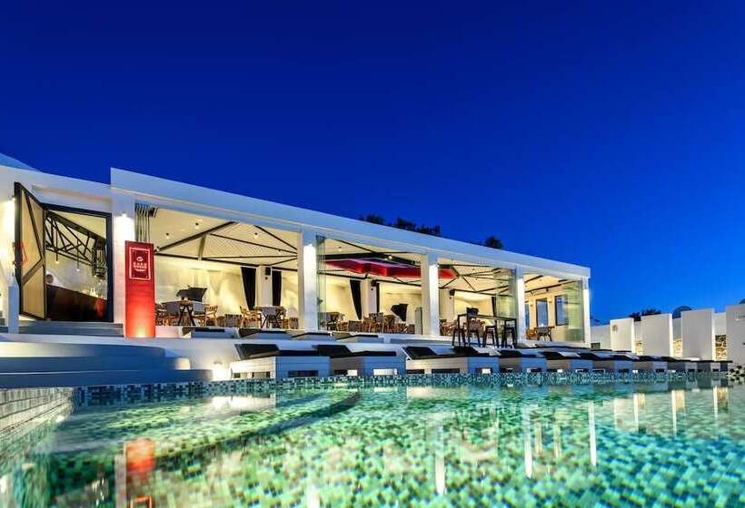 Hotel Grand Ambassador Santorini