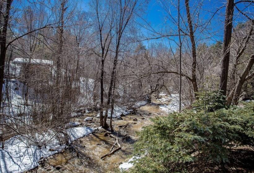 Apple Creek Cottages