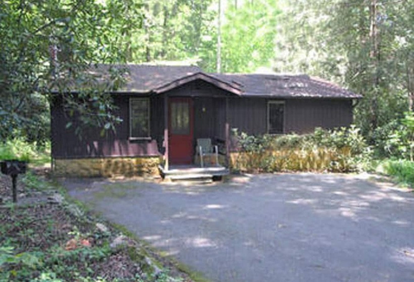 Cabins At Twinbrook Resort