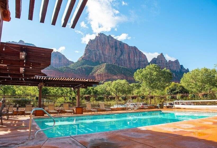 Cable Mountain Lodge