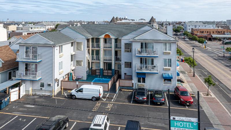 Charlee Villas Beach Hotel Oceanblock