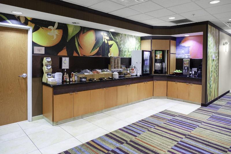 Fairfield Inn And Suites By Marriott Seymour