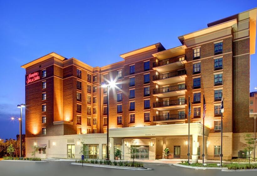 Hampton Inn & Suites Baton Rouge Downtown