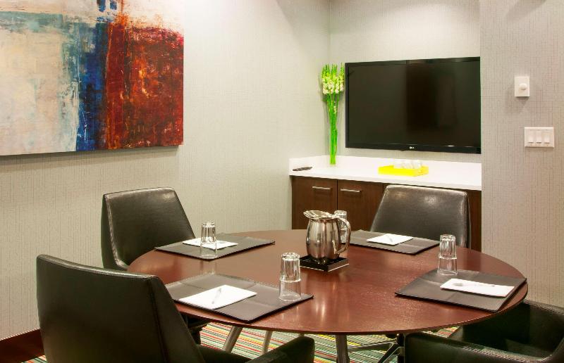 Hampton Inn & Suites Denver Downtownconvention Center