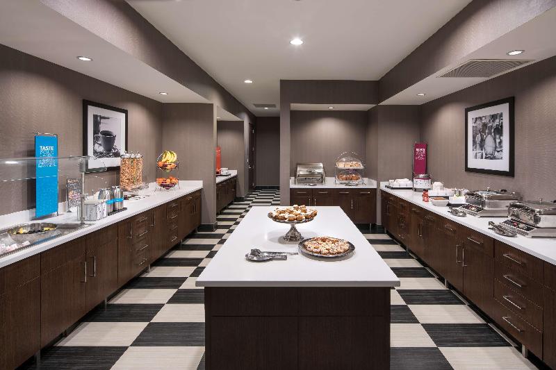 Hampton Inn & Suites Denver Downtownconvention Center