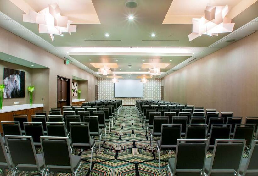 Hampton Inn & Suites Denver Downtownconvention Center