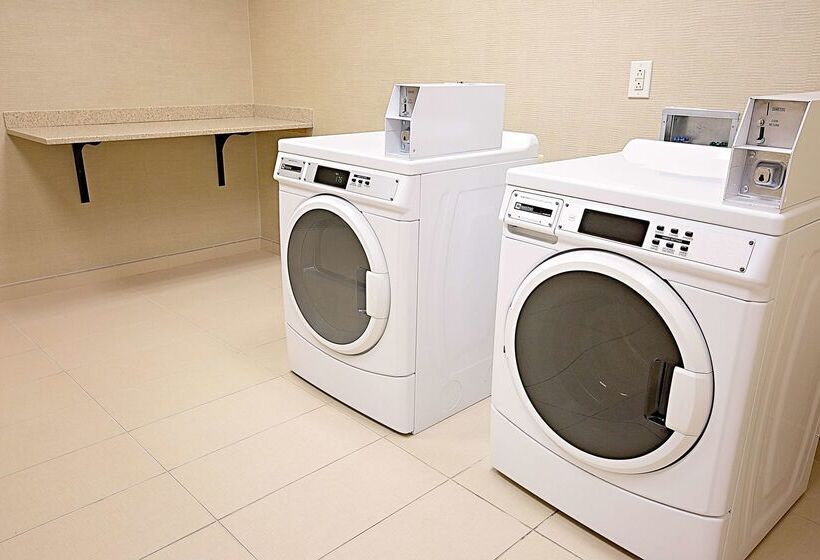 Hampton Inn & Suites Jacksonville