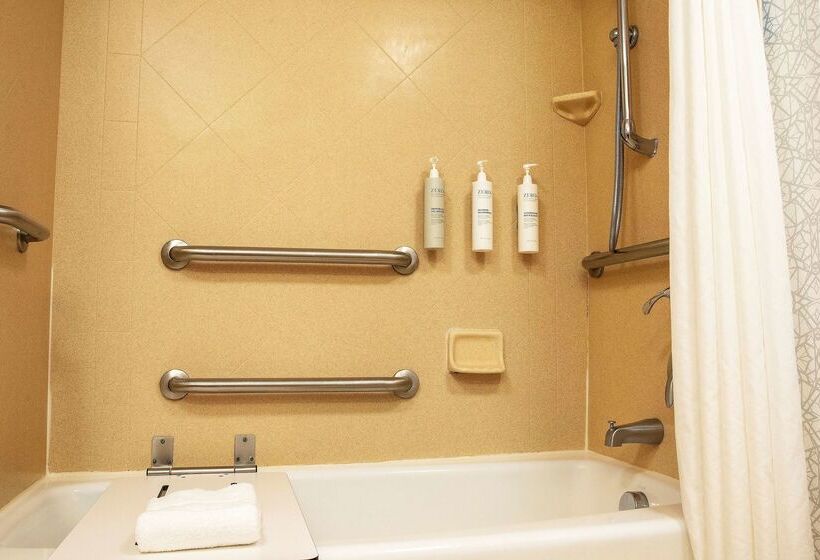 Hampton Inn & Suites Jacksonville