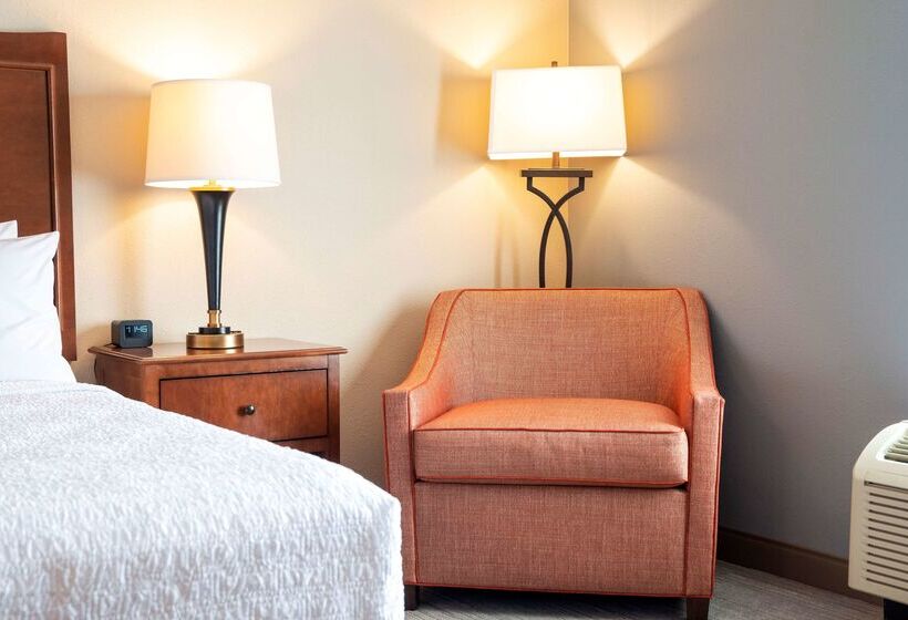 Hampton Inn & Suites Jacksonville