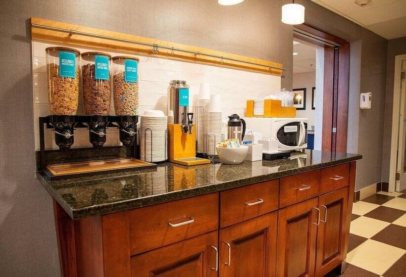 Hampton Inn & Suites Jacksonville