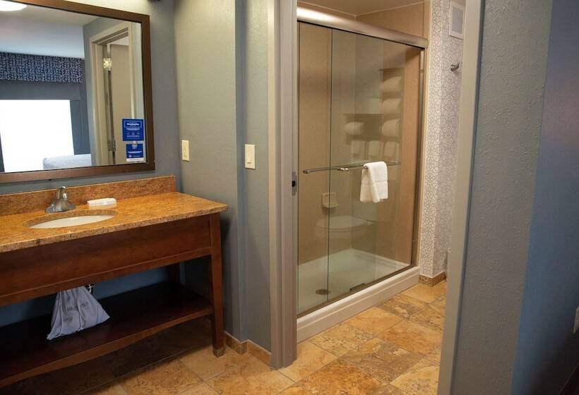 Hampton Inn & Suites Jacksonville