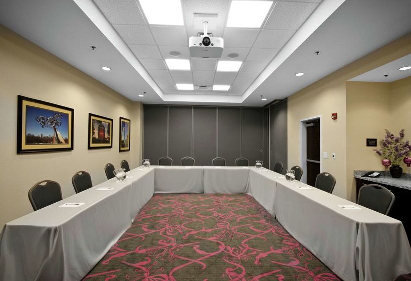 Hampton Inn & Suites Raleigh Downtown