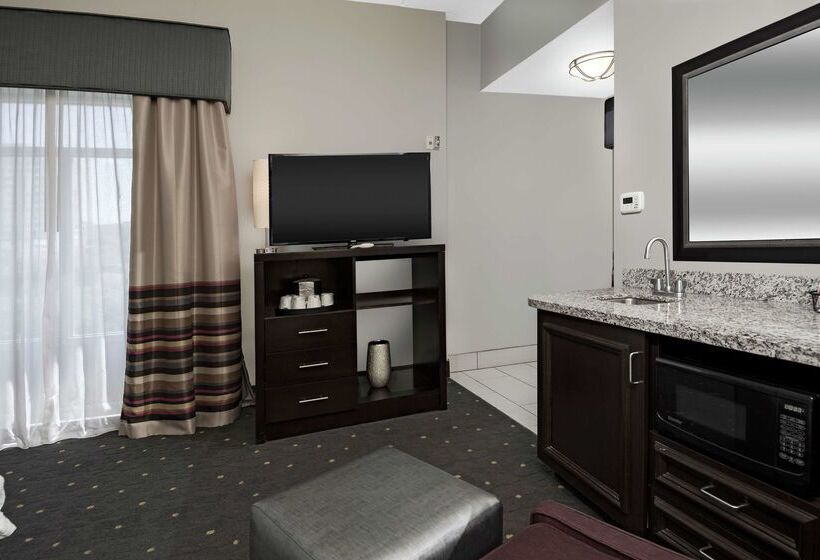 Hampton Inn & Suites Raleigh Downtown