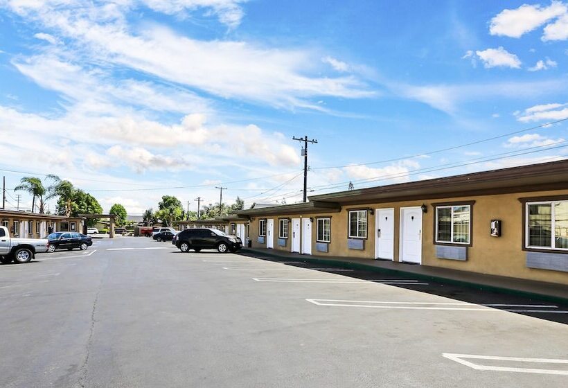 호텔 3rd Avenue Inn