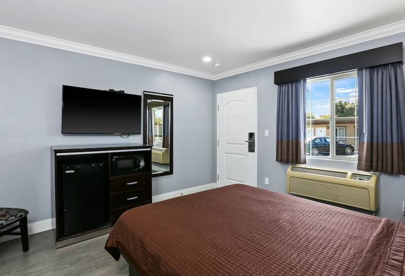 호텔 3rd Avenue Inn