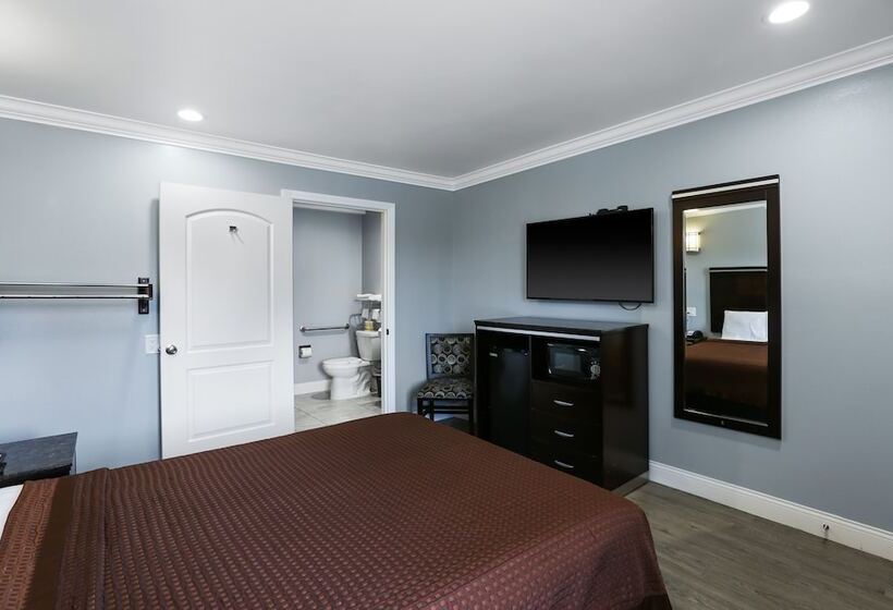 호텔 3rd Avenue Inn