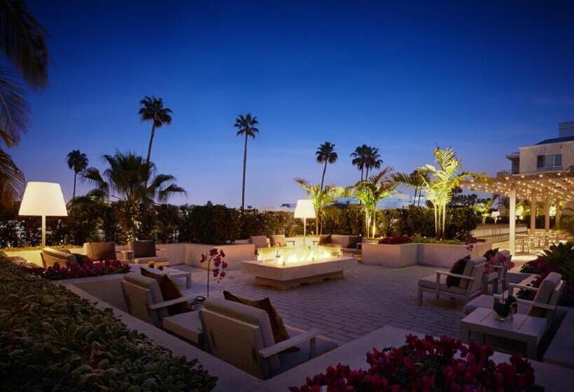 هتل Aka Beverly Hills