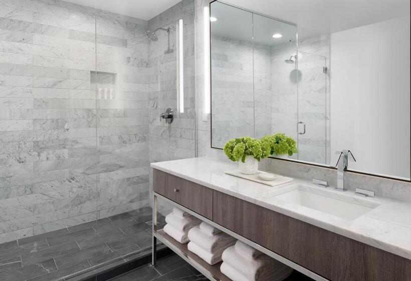 هتل Aka Beverly Hills