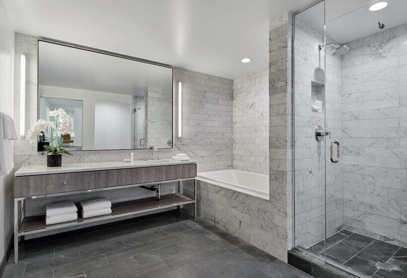 هتل Aka Beverly Hills