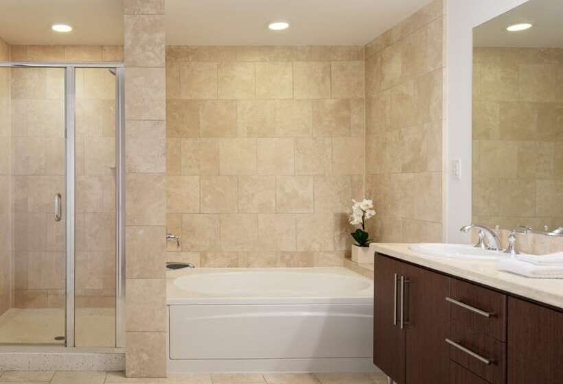 هتل Aka Beverly Hills