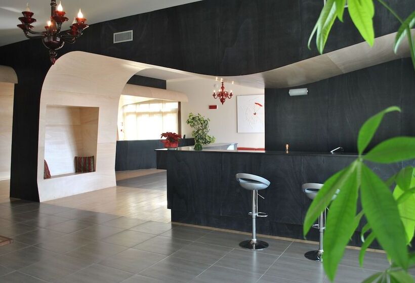 酒店 Althea Palace