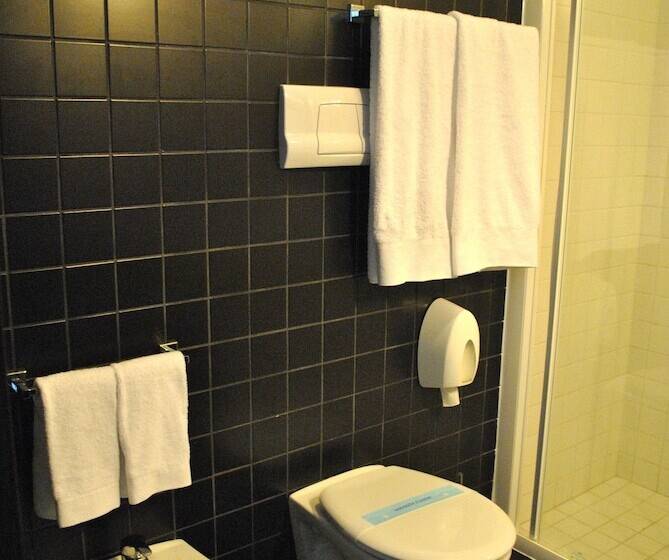 酒店 Althea Palace