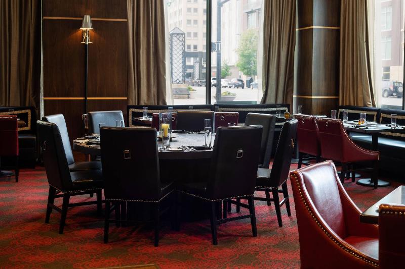 Ambassador Hotel Wichita, Autograph Collection