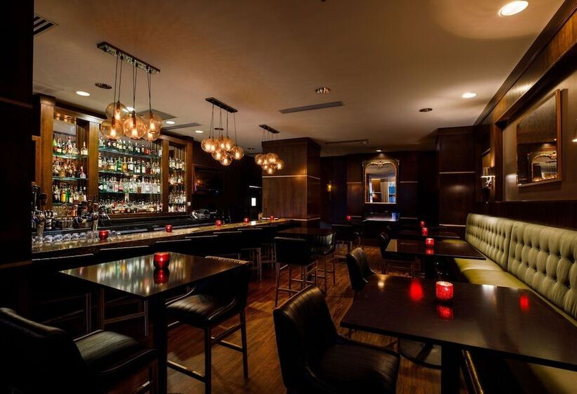 Ambassador Hotel Wichita, Autograph Collection