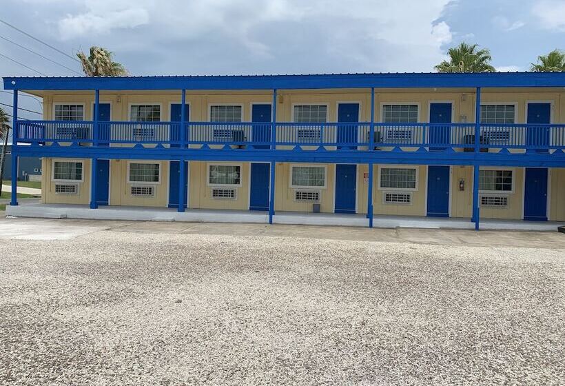 Отель American Inn Port O Connor