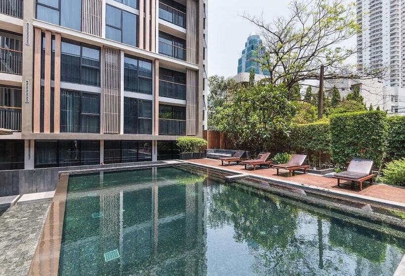 ホテル Arcadia Suites Bangkok