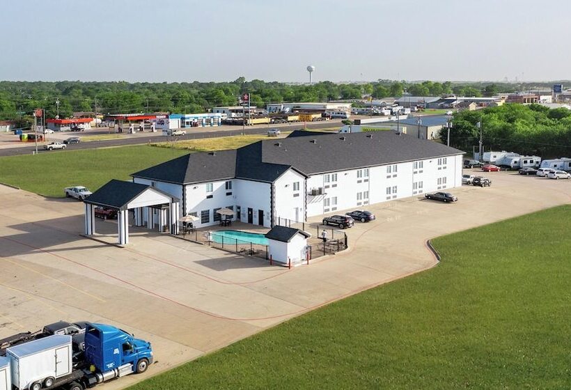 Atria Hotel And Rv Mcgregor